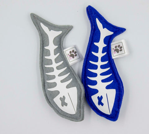 Skeleton Fish Catnip Toy 2-pack